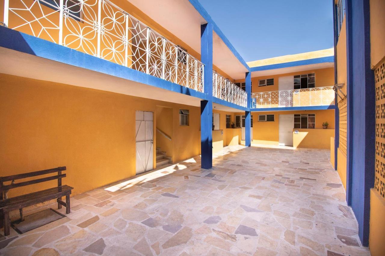Hotel Casa De Huespedes Hidalgo Теуакан Экстерьер фото