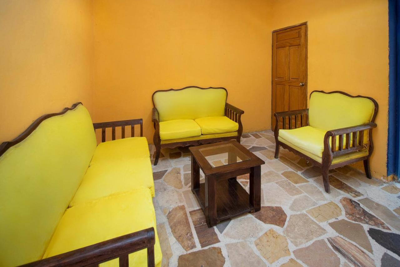 Hotel Casa De Huespedes Hidalgo Теуакан Экстерьер фото