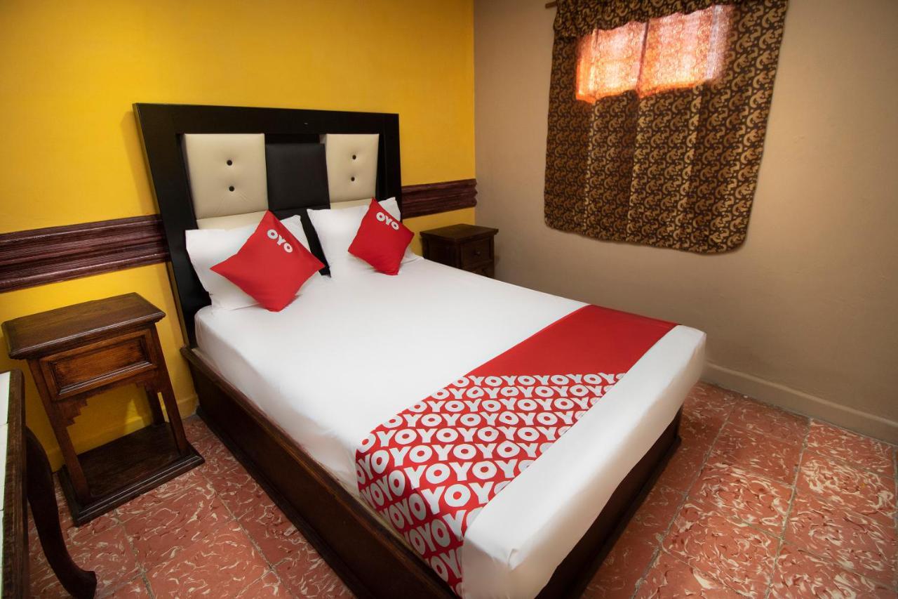 Hotel Casa De Huespedes Hidalgo Теуакан Экстерьер фото