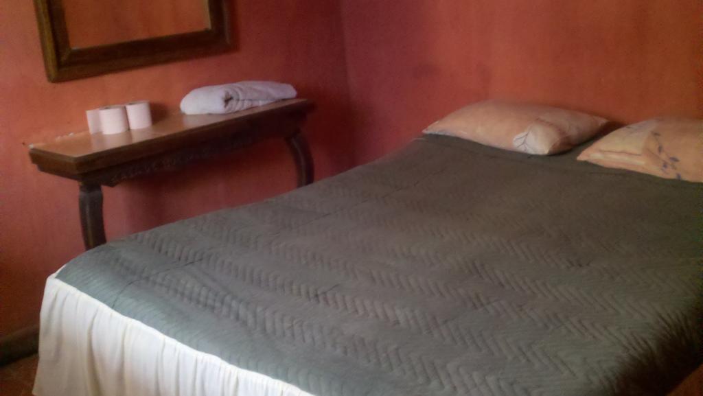 Hotel Casa De Huespedes Hidalgo Теуакан Номер фото