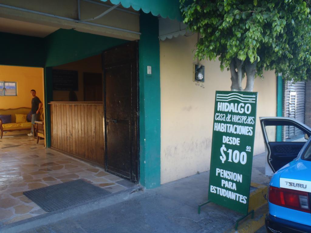 Hotel Casa De Huespedes Hidalgo Теуакан Экстерьер фото