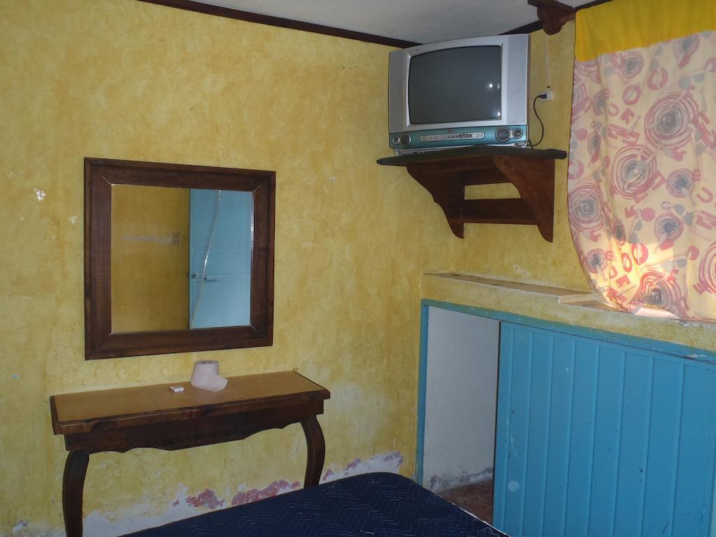 Hotel Casa De Huespedes Hidalgo Теуакан Номер фото